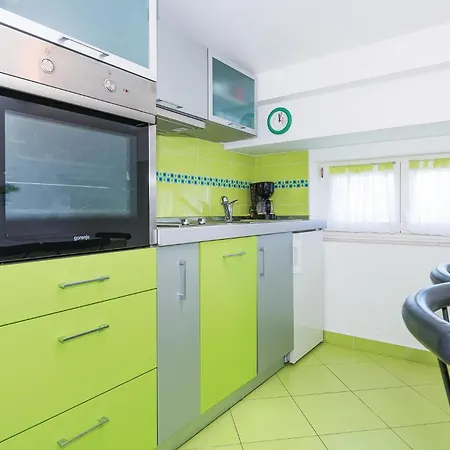 Two-bedroom In Apartment *