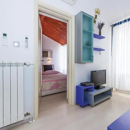 Two-bedroom In Apartment *